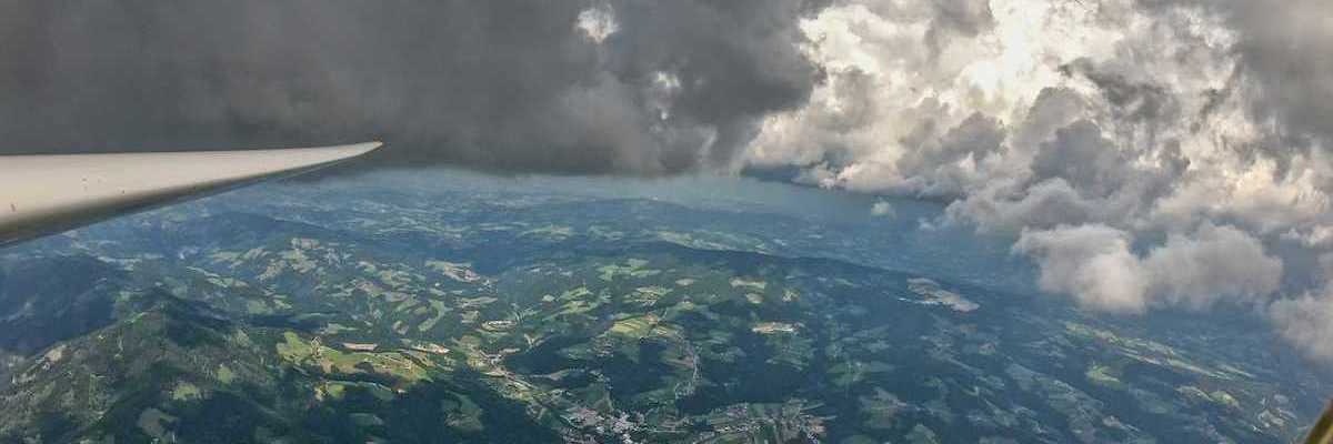 Flugwegposition um 11:47:01: Aufgenommen in der Nähe von Gemeinde Puch bei Weiz, Österreich in 2328 Meter